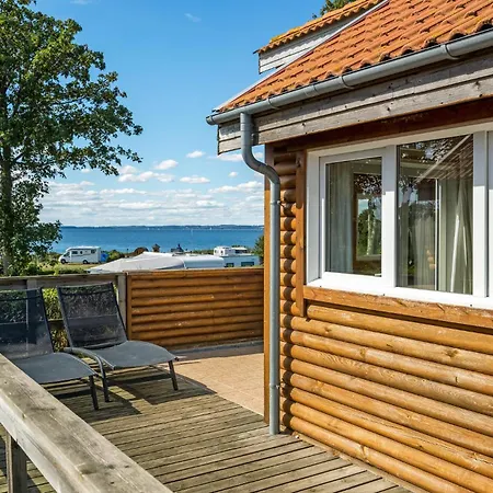 Cozy In With Wifi Tranekær